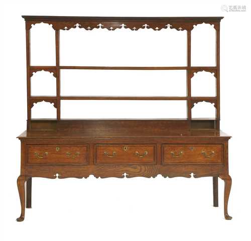 An oak dresser,