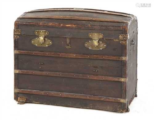 A French cabin trunk,