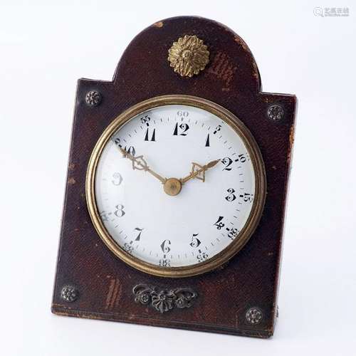 Unusual table clock, case signed 'G. Keller