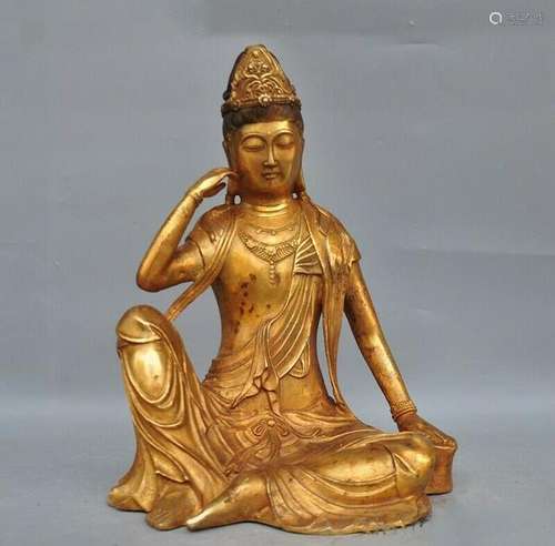 A GILT BRONZE KWAN-YIN BUDDHA FIGURE QING DYNASTY.