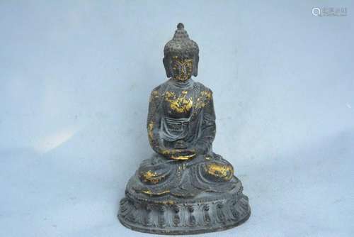 A GILT BRONZE SHAKYAMUNI BUDDHA FIGURE MING DYNASTY.