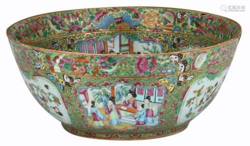 A Chinese Canton bowl, the roundels decorated with