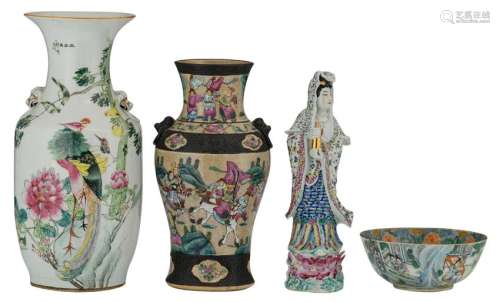 A lot of various Chinese famille rose and polychrome