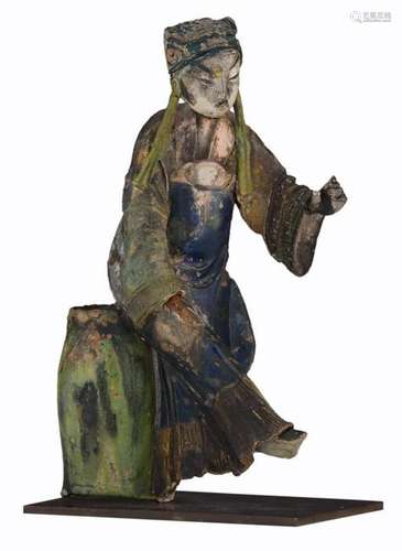 A Sancai glazed earthenware roof ornament depicting a