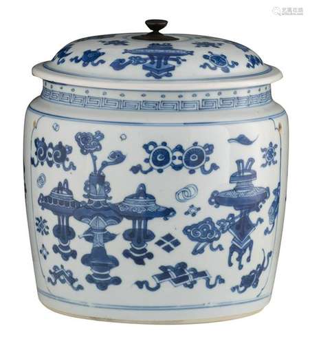 A Chinese blue and white porcelain food warmer,