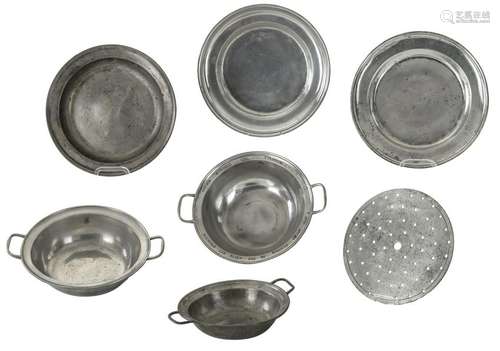 A lot of Bruges pewter plates and bowls, marked,