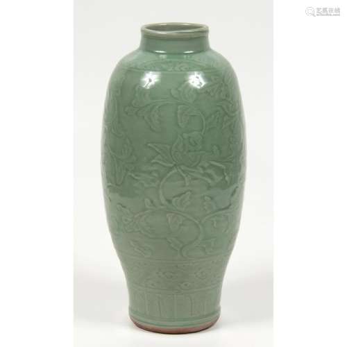 Chinese Celadon Glazed Pottery Vase