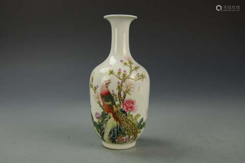 Chinese Famille Rose Vase