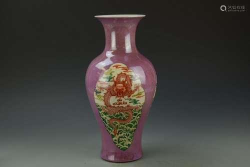 Chinese Wucai Vase