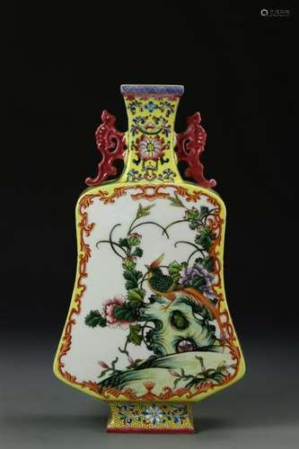 Chinese Famille Rose Vase