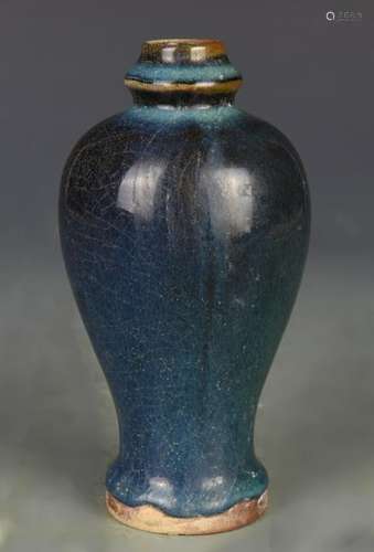 Chinese Jun Yao Meiping Vase