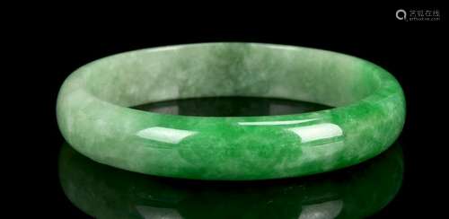 Chinese Jadeite Bangle