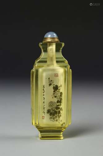 Chinese Crystal Snuff Bottle