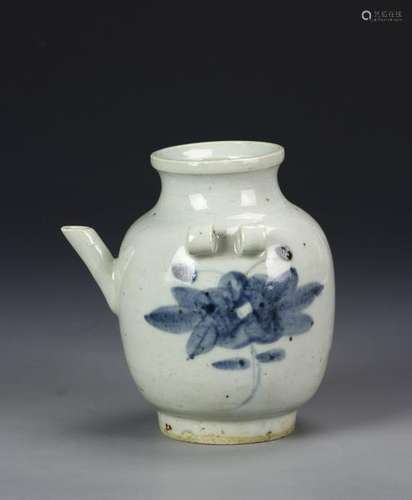 Chinese Blue and White Wine Pot