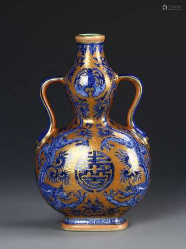 Chinese Famille Rose Gourd Vase