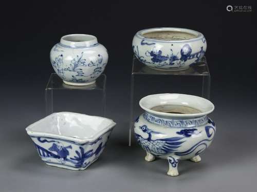 Four Chinese Scholar Blue and White Items