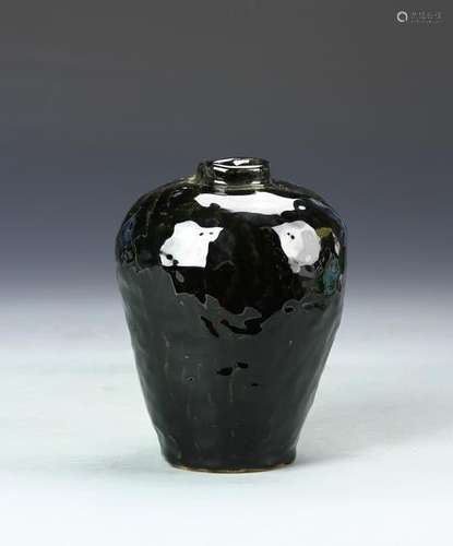 Black Art Pottery Vase