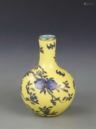 Chinese Famille Rose Vase