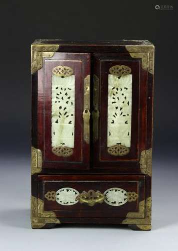 Chinese Jewelry Box