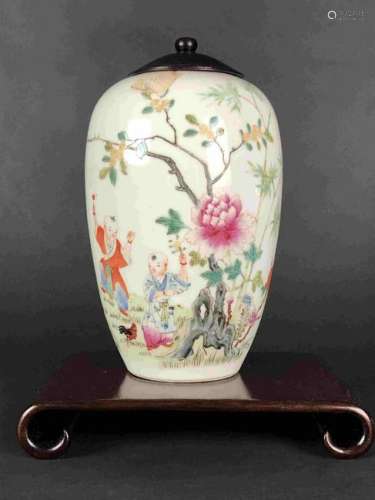 A Famille Rose vase with rose wood Lid
