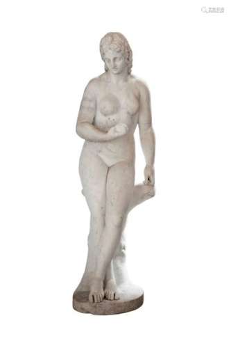 Importante statue en marbre de Carrare sculptée à …