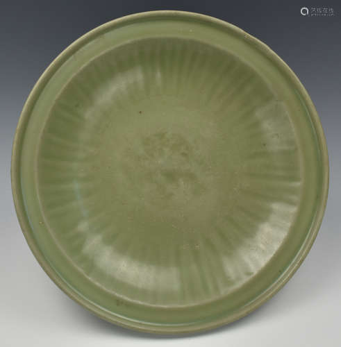 Chinese Longquan Celadon Charger,Early Ming D.