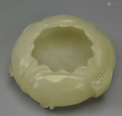 Small Chinese White Jade Waterpot, Qing Dynasty