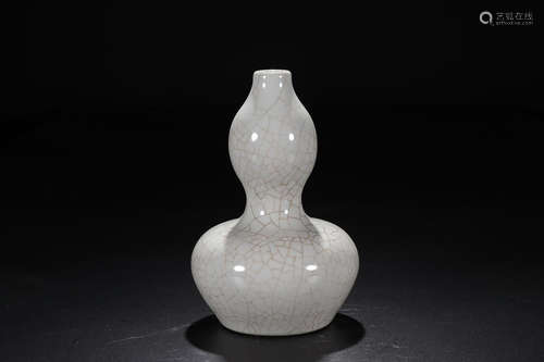 QIANLONG MARK GE KILN GOURD VASE