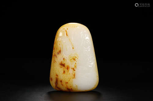 HETIAN JADE RAW STONE ORNAMENT