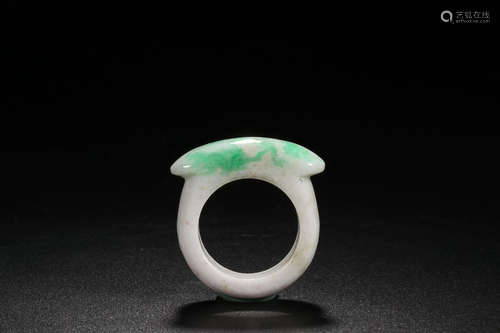 JADEITE RING