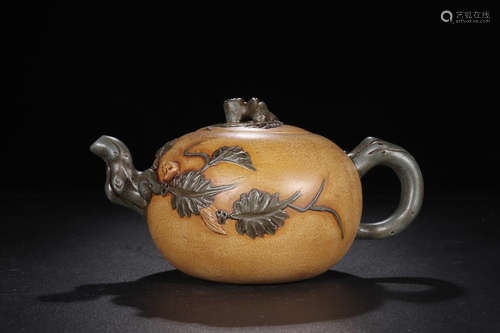 ZISHA TEAPOT WITH MINGJIA MARK