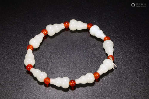 HETIAN JADE GROUD BRACELLET