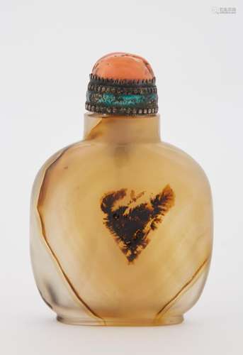 Chinese Shadow Agate Snuff Bottle