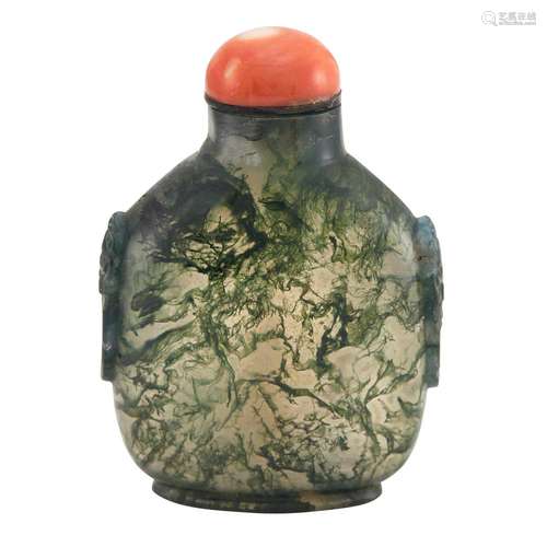 Chinese Moss Agate Snuff Bottle