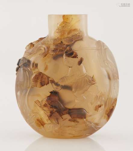 Chinese Shadow Agate Snuff Bottle