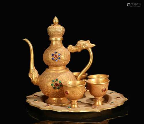 CHINESE GILT BRONZE WINE EWER SET