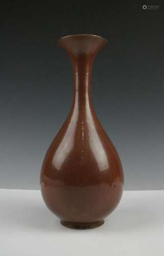 CHINESE SOY GLAZED PORCELAIN YUHUCHUN VASE