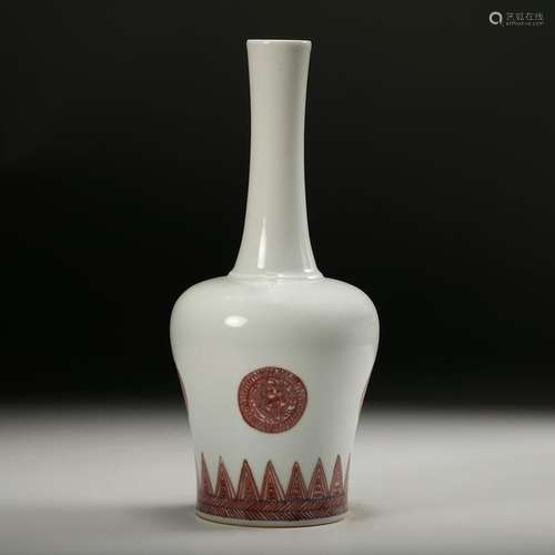 CHINESE IRON RED UNDER GLAZED PORCELAIN VASE