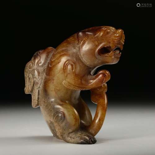 CHINESE ARCHAIC JADE BEAST