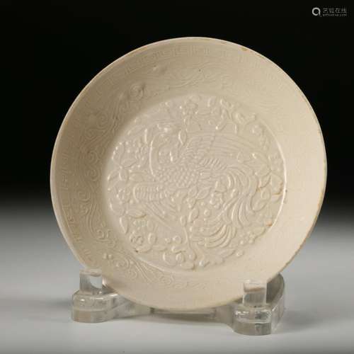 CHINESE DING YAO PORCELAIN PLATE