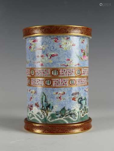 CHINESE FAMILLE ROSE PORCELAIN BRUSH POT W. MARK