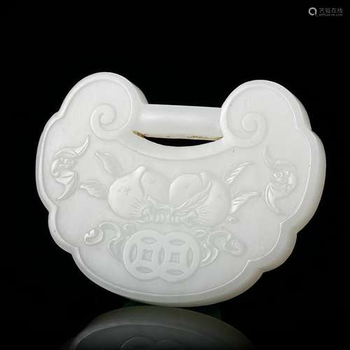 CHINESE WHITE JADE LOCK SHAPE PENDANT