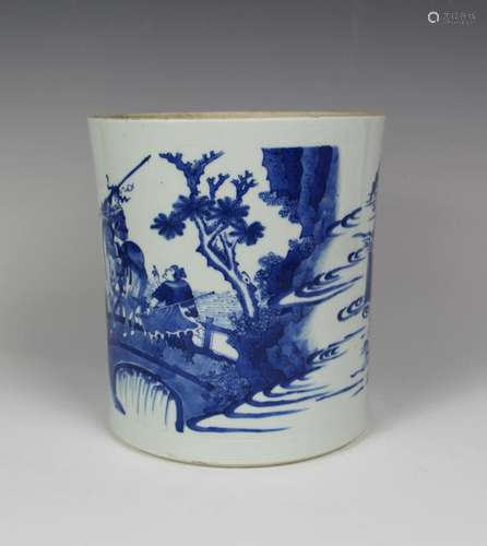 CHINESE BLUE WHITE PORCELAIN BRUSH POT