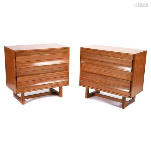 Paul Laszlo Brown-Saltman Pair Dresser Chests.