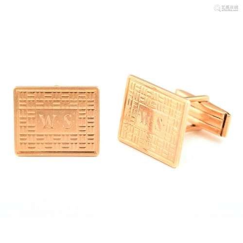 Pair of 14k Yellow Gold Cufflinks.