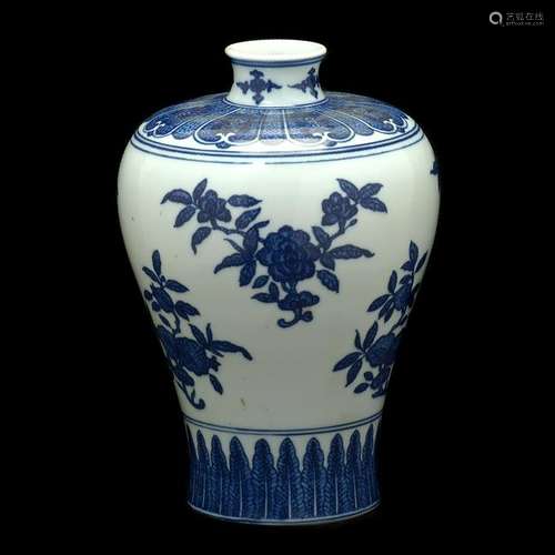 Chinese Blue and White Meiping Vase