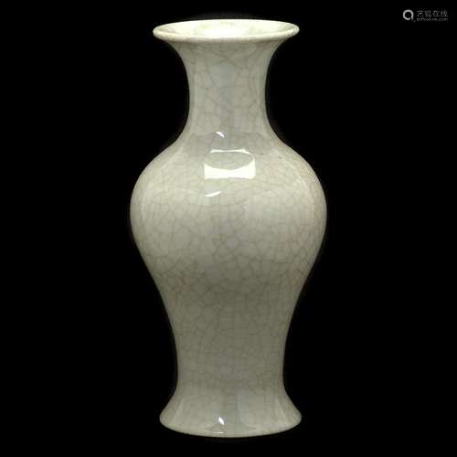 Chinese Guan Ware Type Baluster Vase