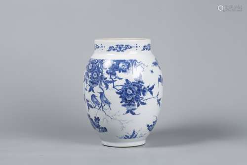 A Chinese Blue and White Porcelain Jar