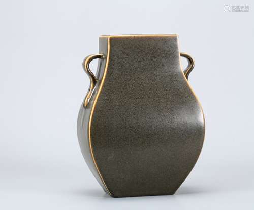 A Chinese Tea-Dust Glazed Porcelain Vase