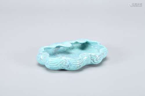 A Chinese Green Glazed Porcelain Brush Washer